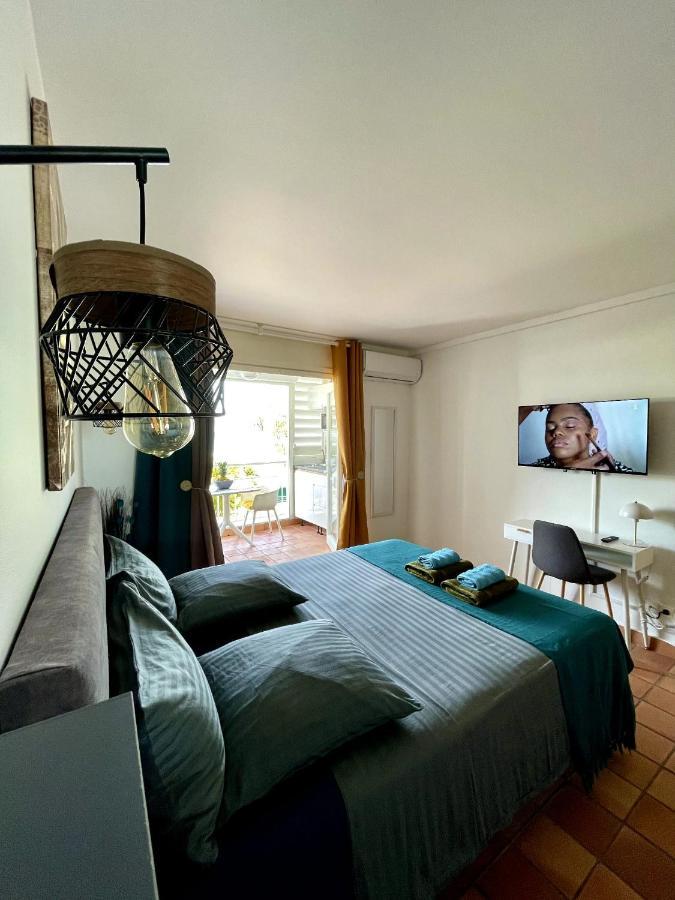 Apartamento Chez Valerie Et Pascal Trinite  Exterior foto