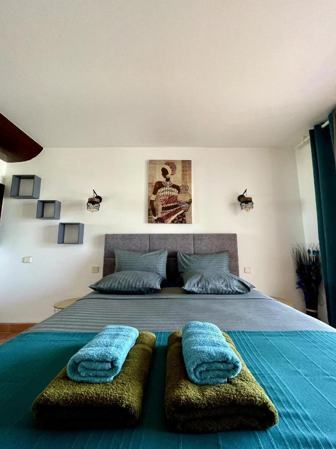Apartamento Chez Valerie Et Pascal Trinite  Exterior foto